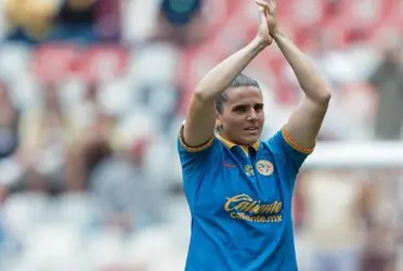 Dos jugadoras mostraron apoyo con sus compañeras de fuerzas básicas.