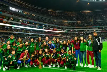 El Tri Femenil fue reconocido por su campeonato en el Premundial.