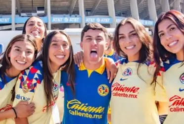 El jugador de las Águilas mostró tener una buena relación con sus compañeras de la rama femenil. 