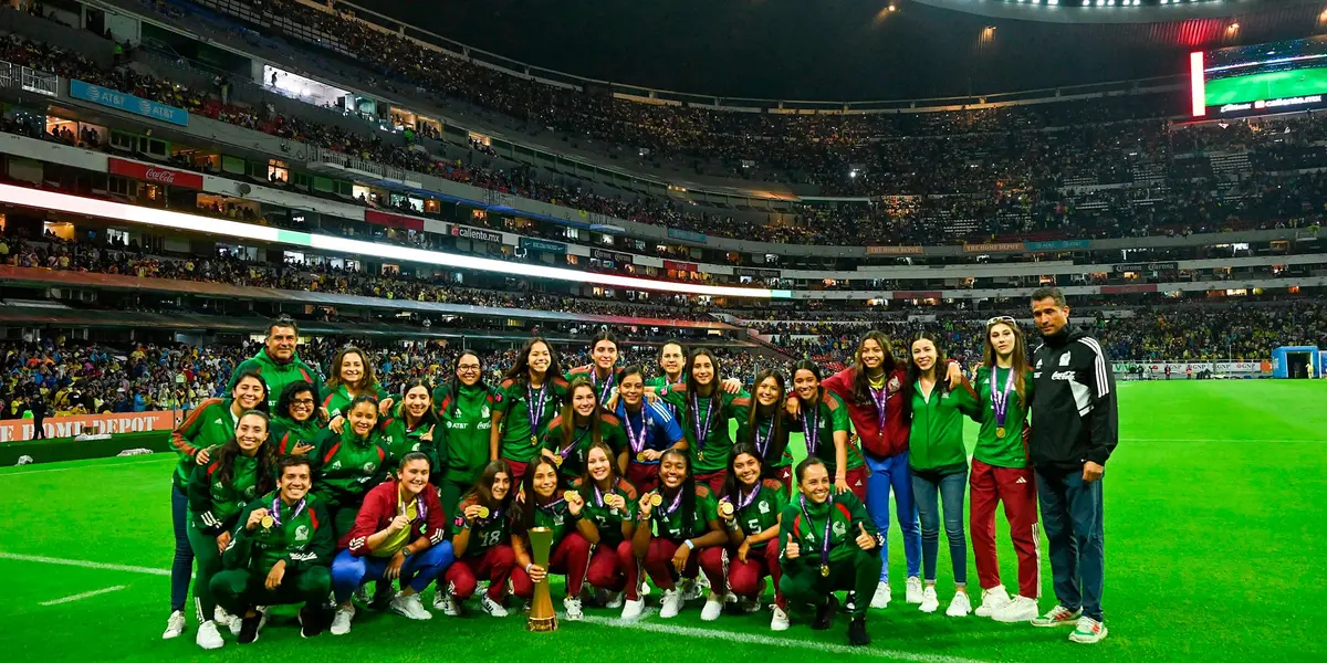 El Tri Femenil fue reconocido por su campeonato en el Premundial. 