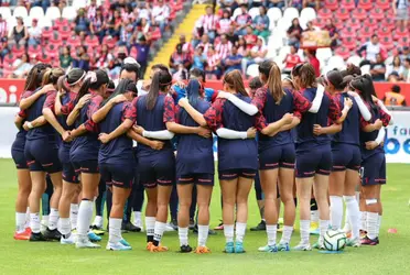 Esta jugadora estaría cerca de salir del equipo, tendría otro destino.  