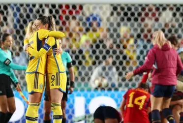 Las suecas se fueron en contra de la arbitra que pitó en la semifinal contra España. 